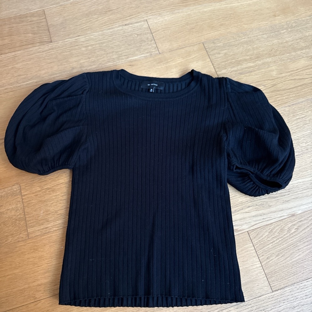 En Saison Black Ribbed Puff Sleeve Blouse